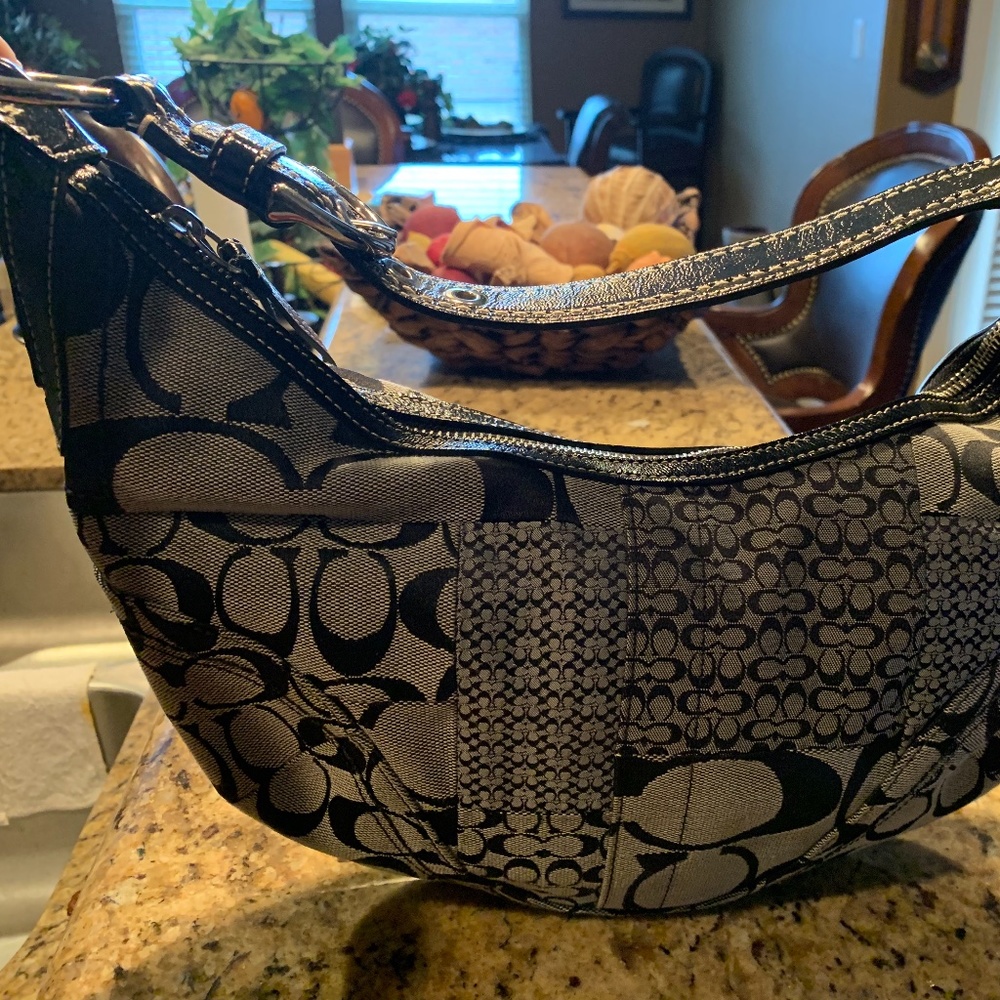 COACH SOHO SHOULDER BAG (NWT) BLACK